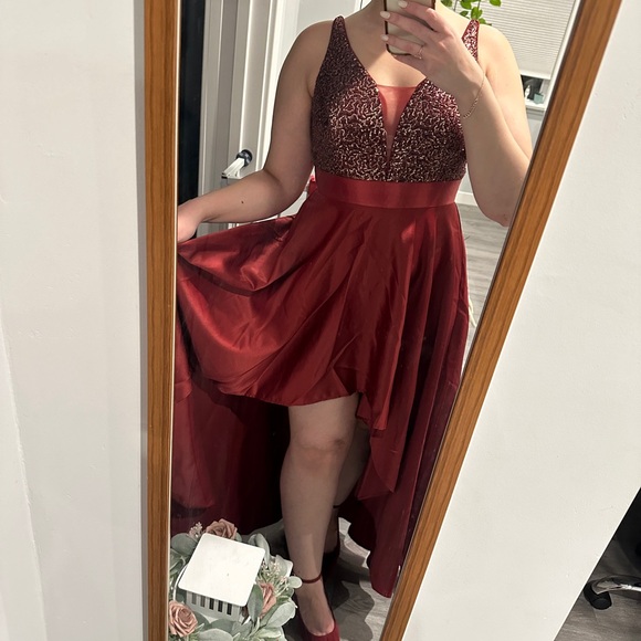 Dresses & Skirts - Burgundy High-Low dress with beaded top